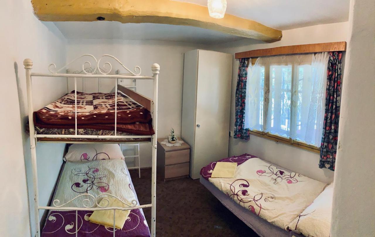 Chaloupka V Ceskem Raji Apartment